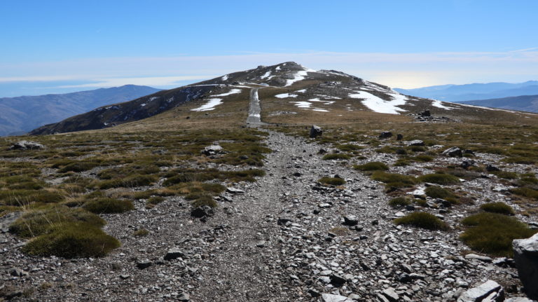 Langer und flacher Rückweg nach Hoya del Portillo