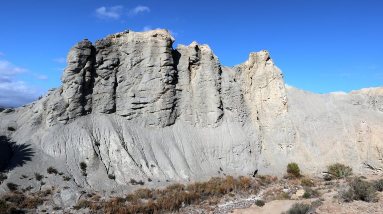 Steile Felswände am Beginn des Barranco del Cautivo