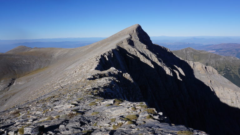 Blick vom Skala zum Skolio