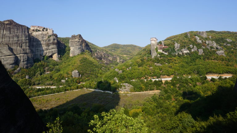 Aussichtspunkt zwischen den Felsen Agion Pneuma (Heiliger Geist) und Koumaries