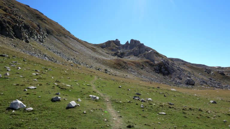 Aufstieg zum Kleinen Korab Tor (Porta e Korabit të Vogël/ Mala Korabska Vrata)