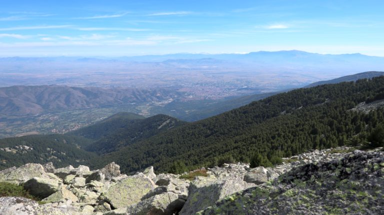 Rückblick vom Grat auf Bitola