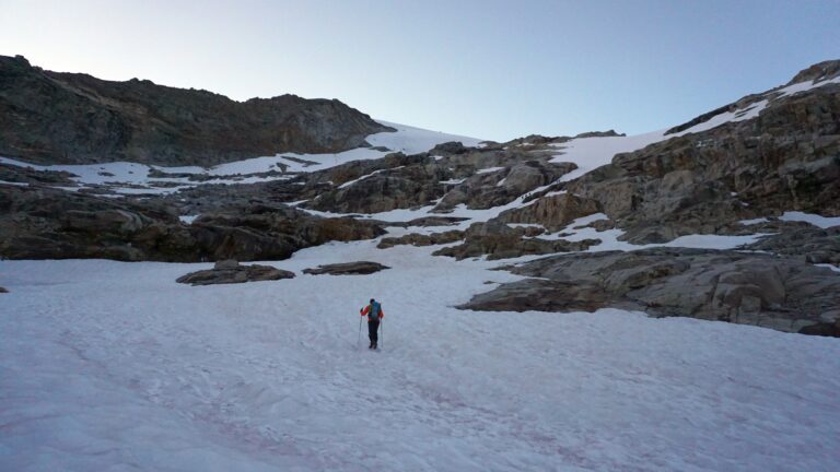 Aufstieg von der Hütte zum Gletscher