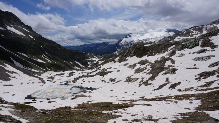 Blick vom Passo di Cristallina Richtung Basòdino