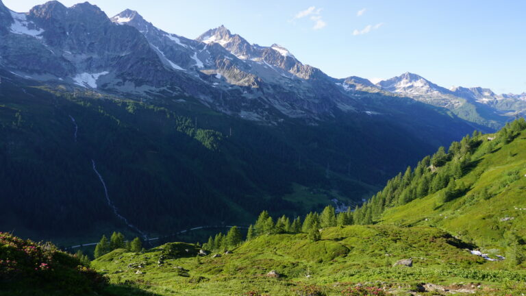 Abstieg über die Alpe di Formazzora nach All'Aqua