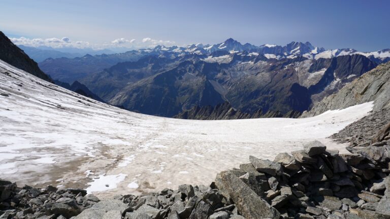 Blick von der Diechterlimi auf den Diechtergletscher