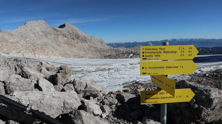 Hunerscharte mit Blick auf Schladminger Gletscher