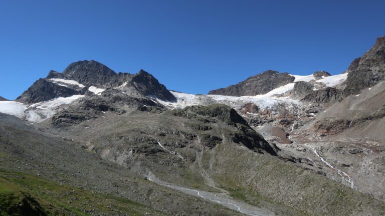 Blick über die Grüne Kuppe zum Ochsentaler Gletscher