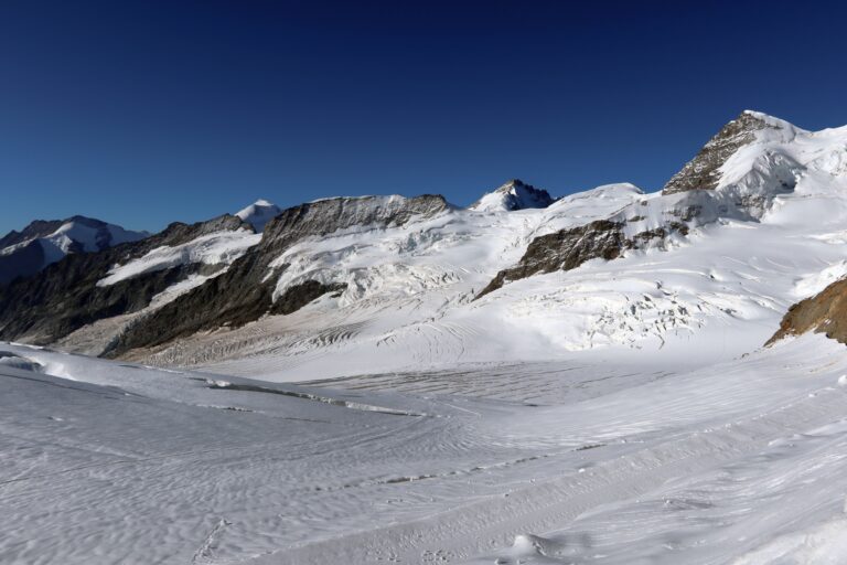 Beginn der Tour auf dem Jungfraufirn