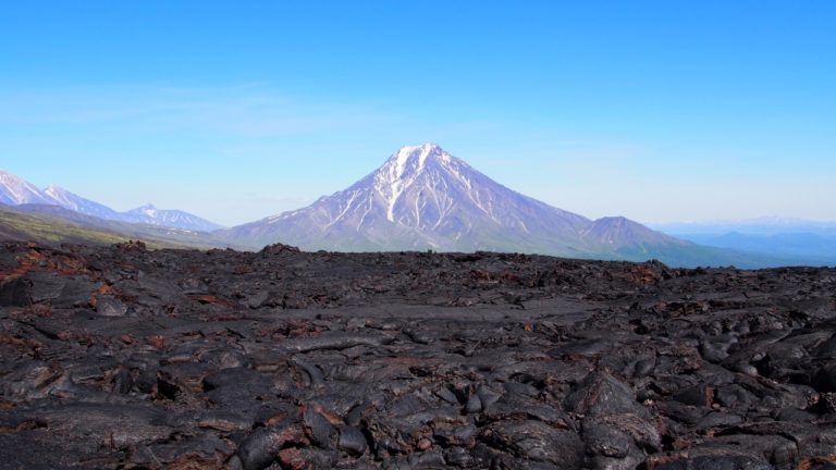 Blick zum Vulkan Bolschaja Udina