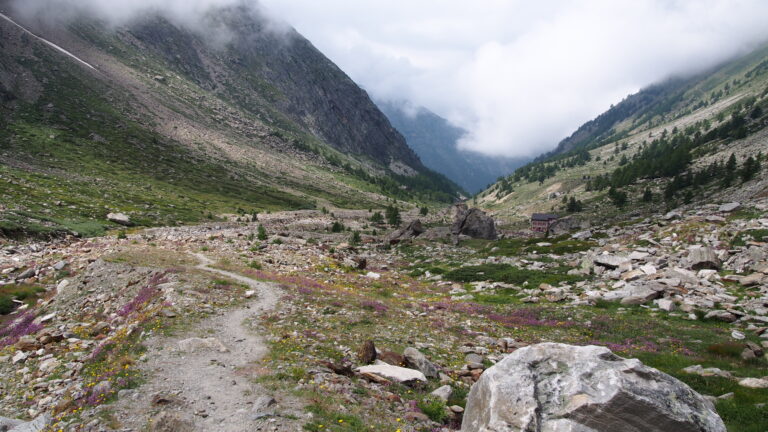 Aufstieg im Almagellertal