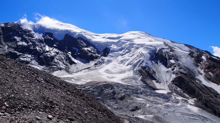 Blick auf den Triftgletscher von Hohsaas