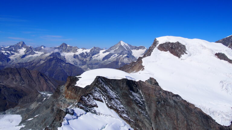 Blick zum Nachbar Alphubel