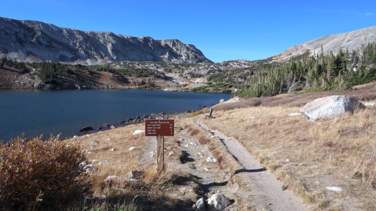 Beginn des Gap Lake Trail