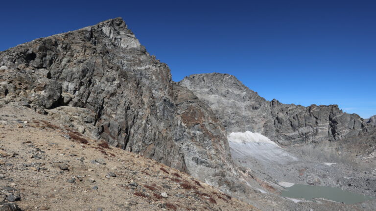 Am Pass zwischen Old Baldy und South Arapaho Peak