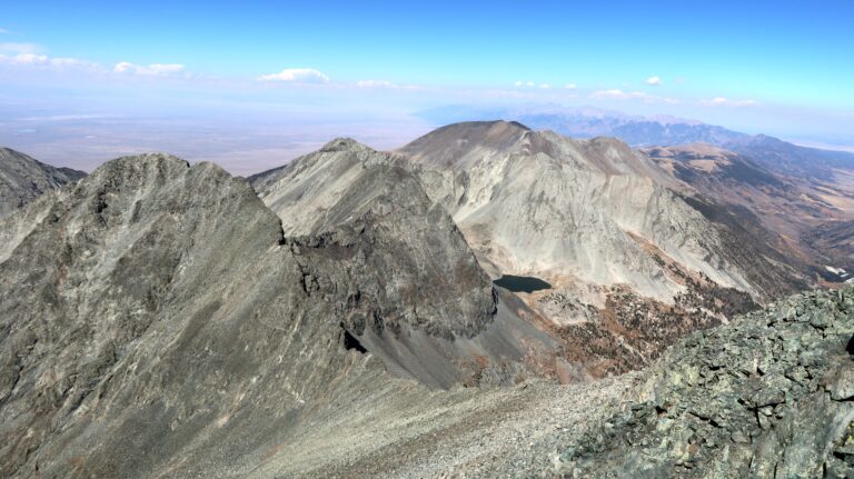 Blick auf den Verbindungsgrat zum Ellingwood Point