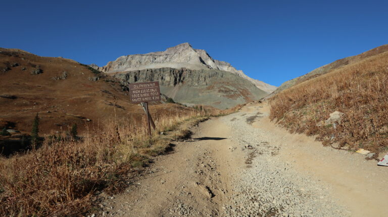 Yankee Boy Basin Road