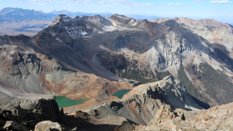 Gipfelblick auf die Blue Lakes