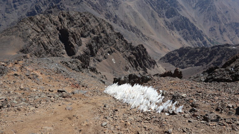 Bizarre Eisreste am Nordgrat