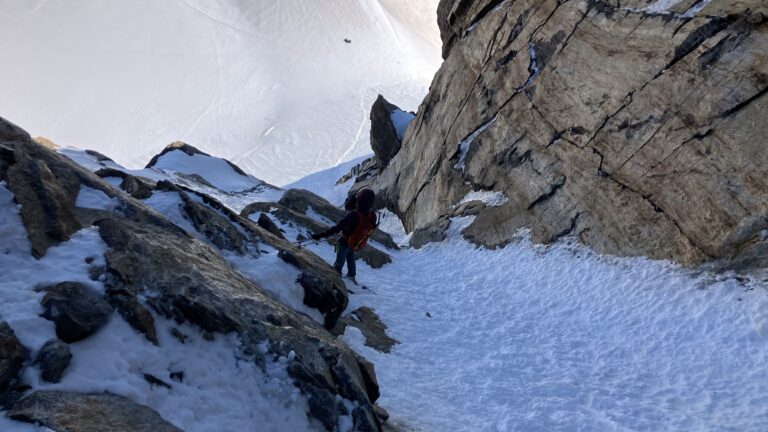 Abseilen durchs Couloir