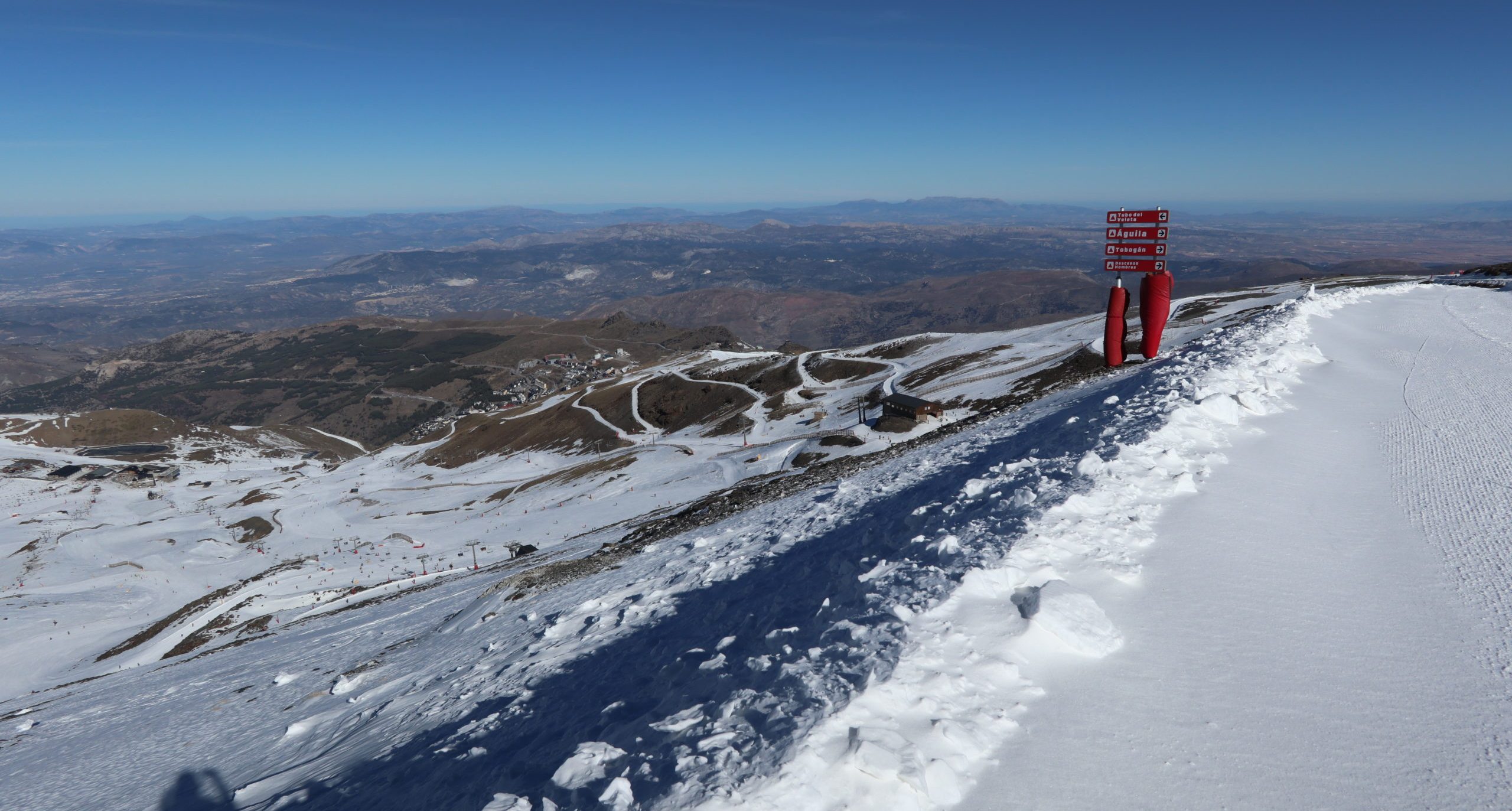 Abstieg über die Águila-Piste